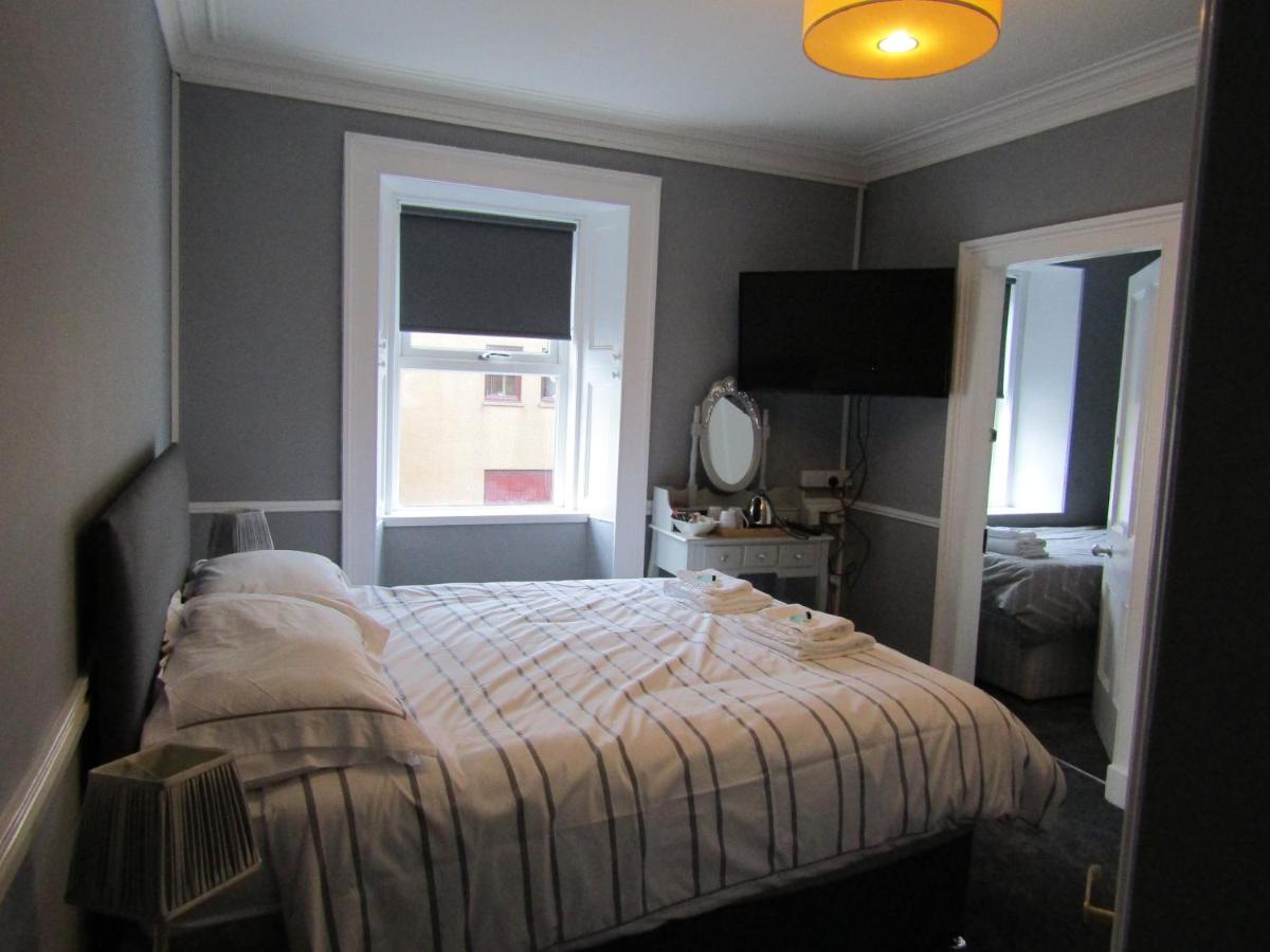 Inverbervie The Crown Hotel מראה חיצוני תמונה