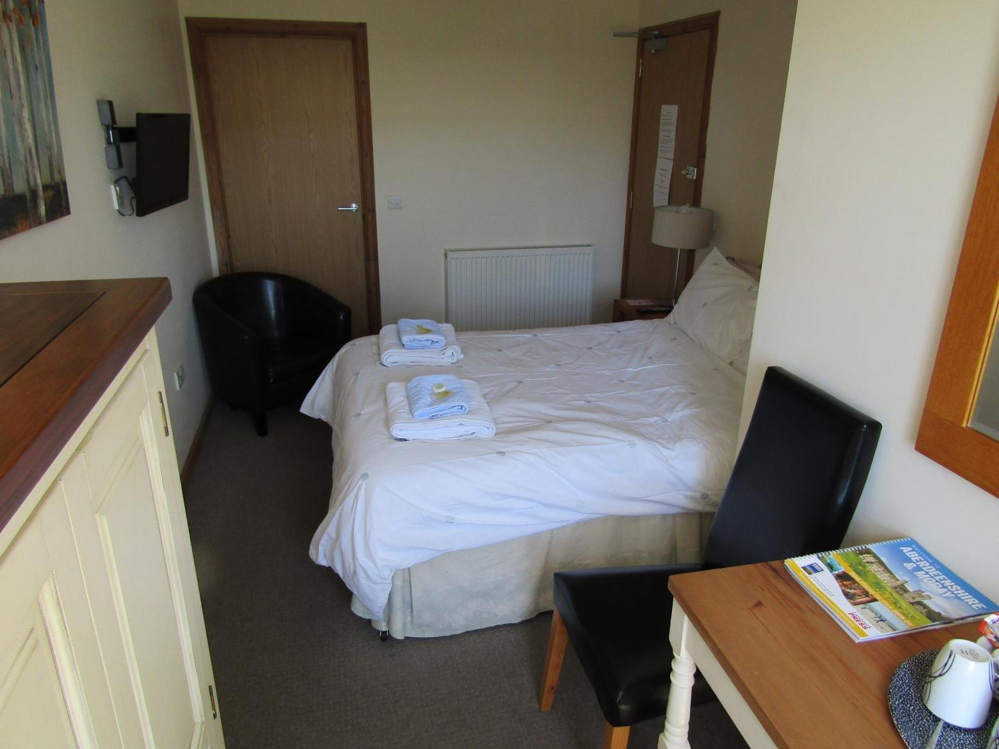Inverbervie The Crown Hotel חדר תמונה